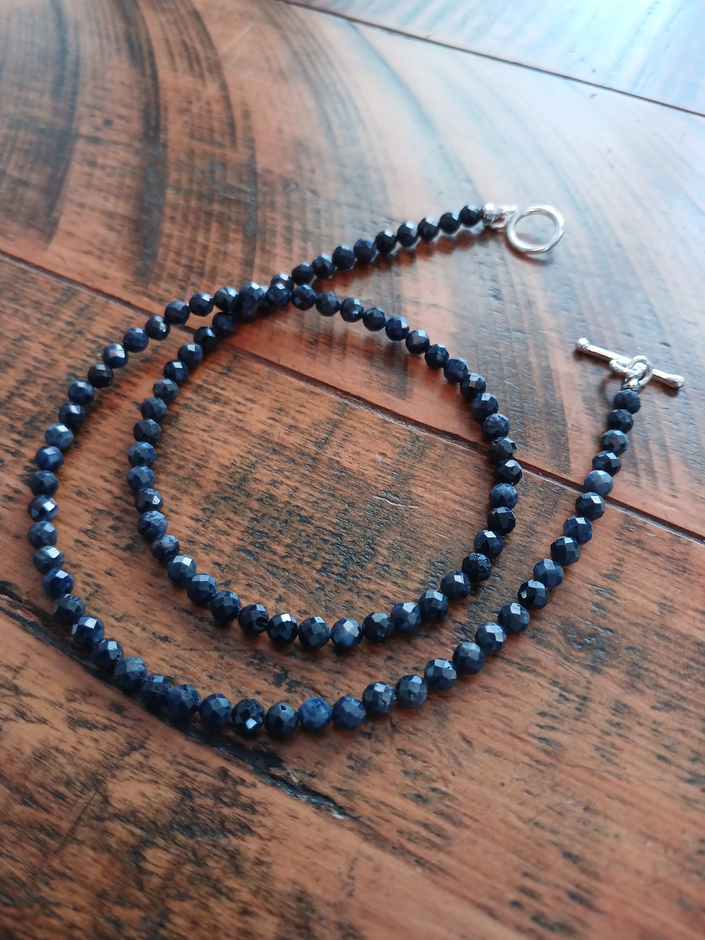 Sapphire necklace 4.5mm
