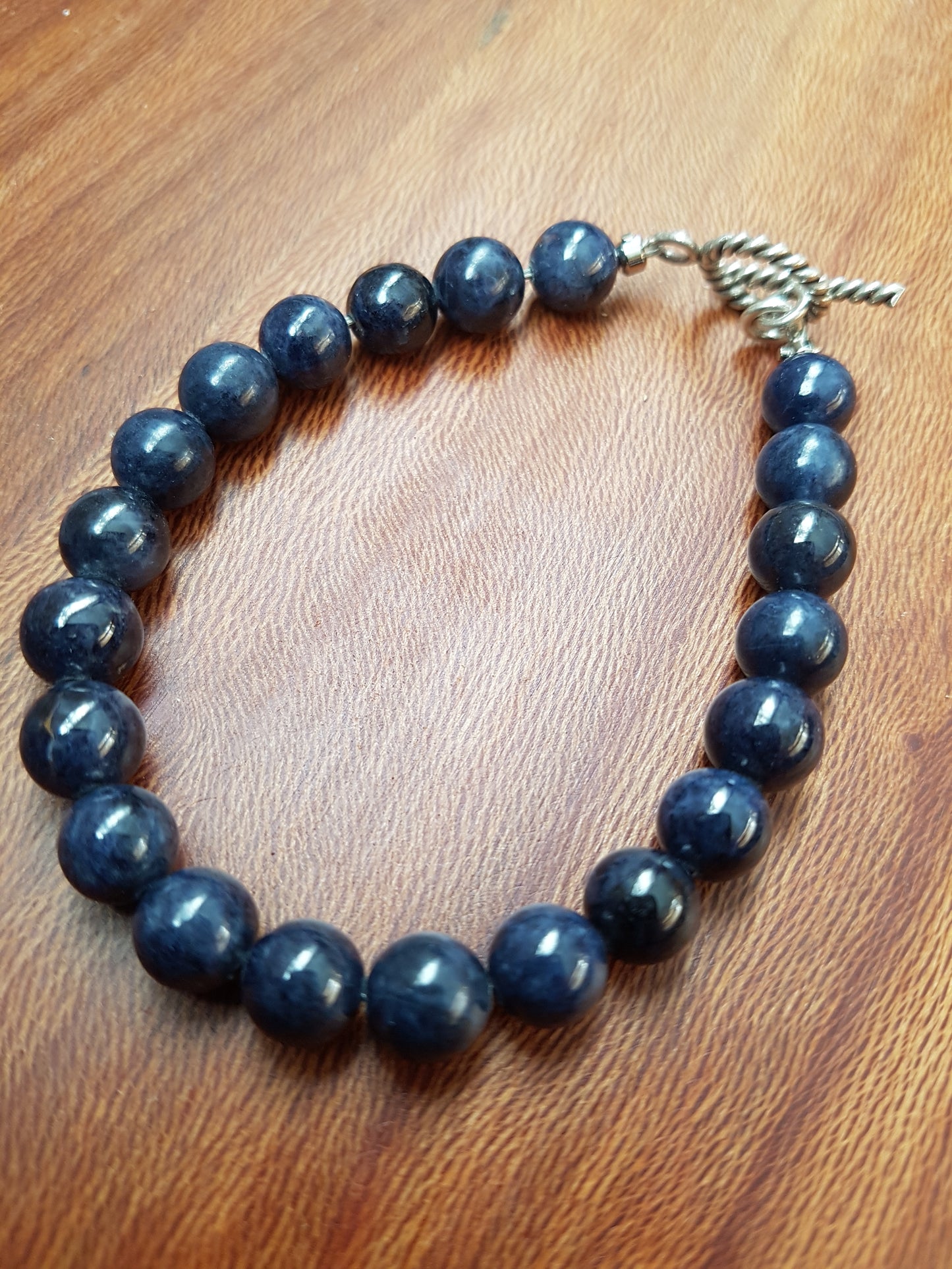 Blue sapphire bracelet 8mm