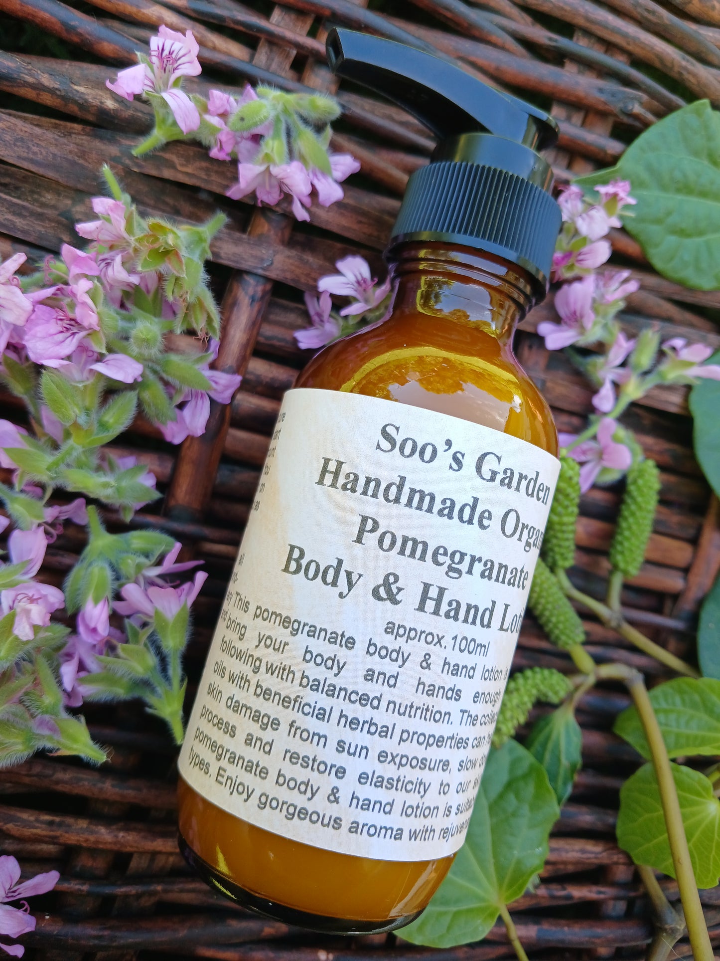 Pomegranate body & hand lotion 100ml