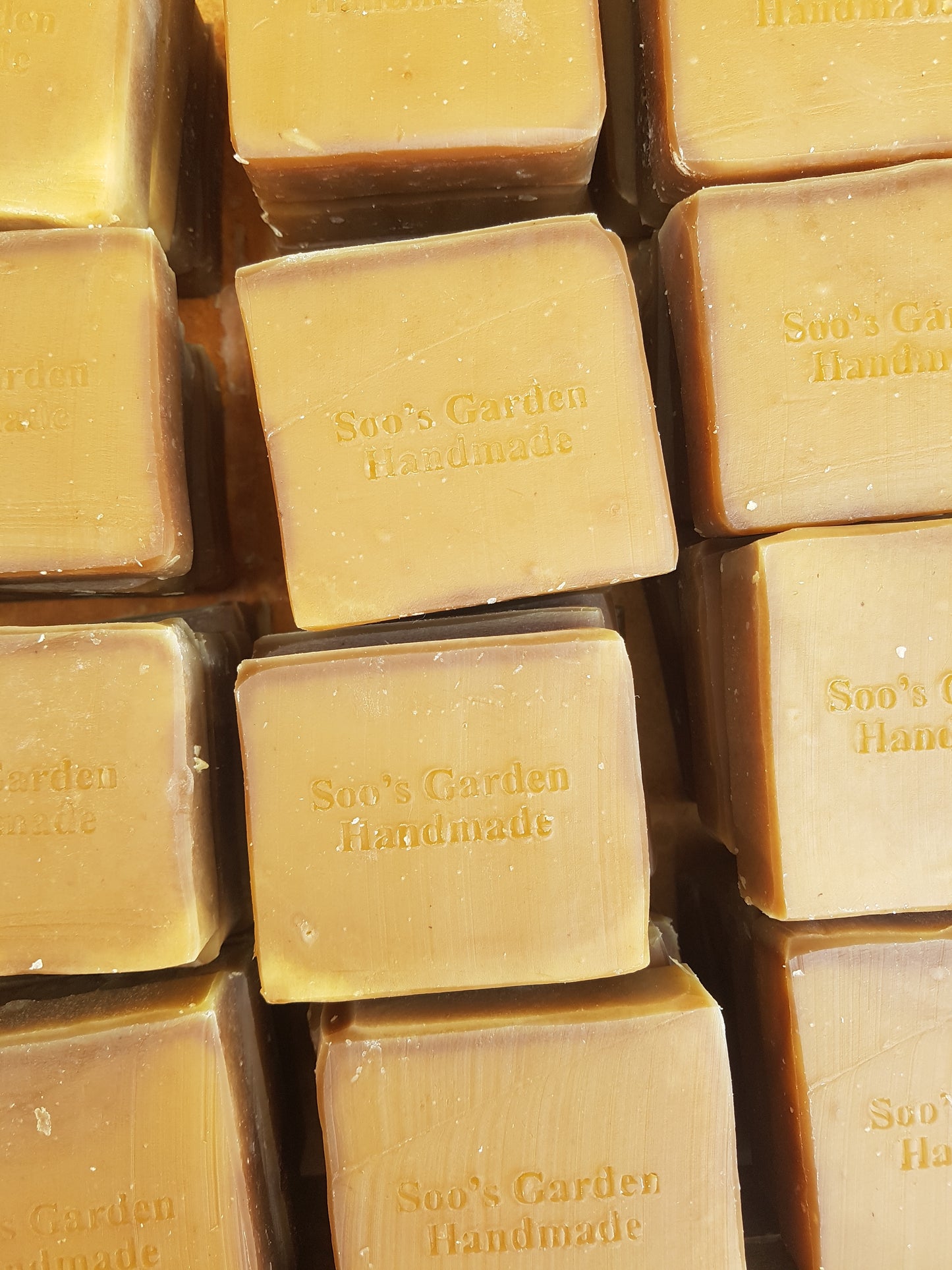 Hemp seed & Jojoba hair shampoo bar