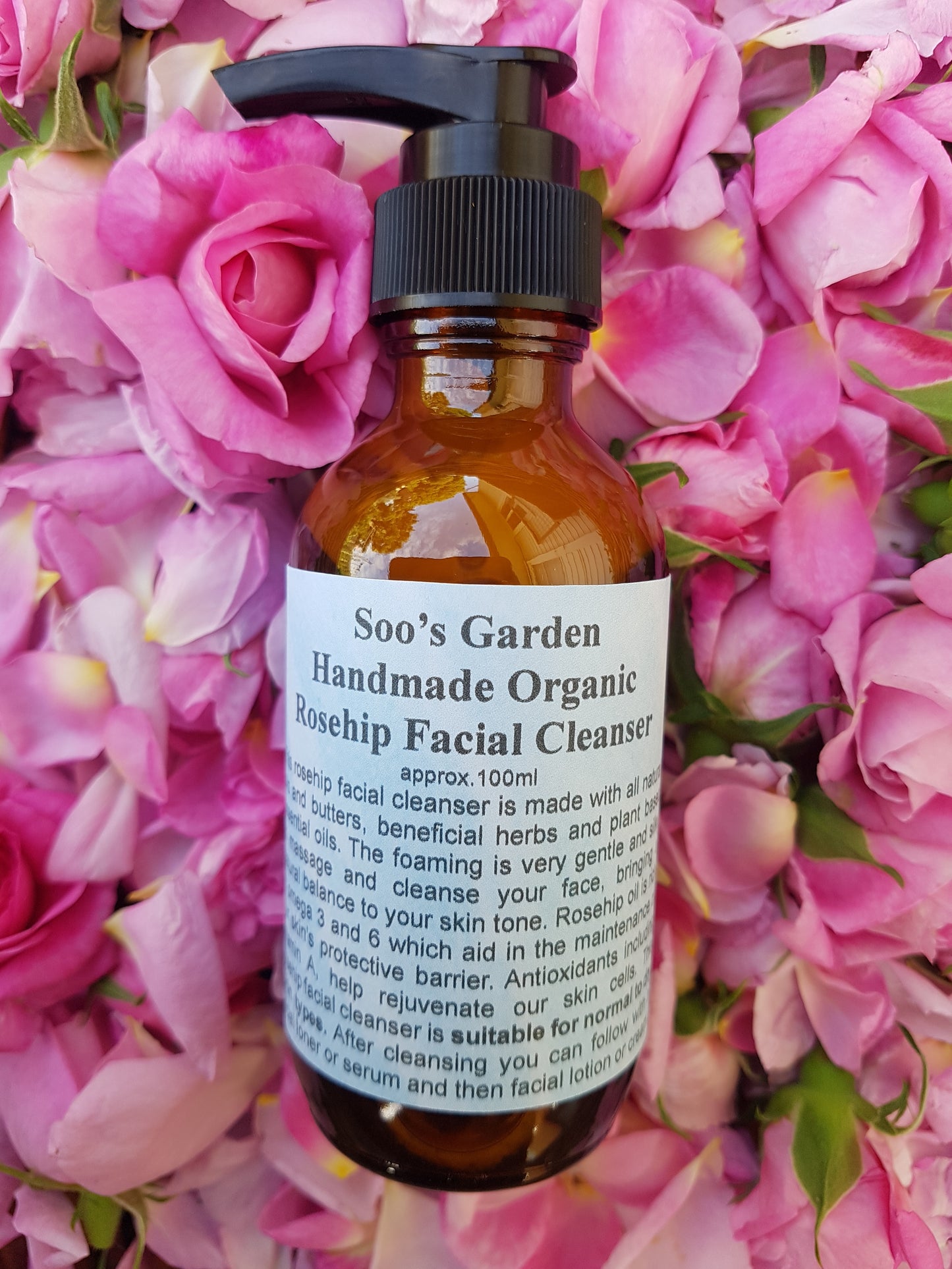Rosehip facial cleanser 100ml