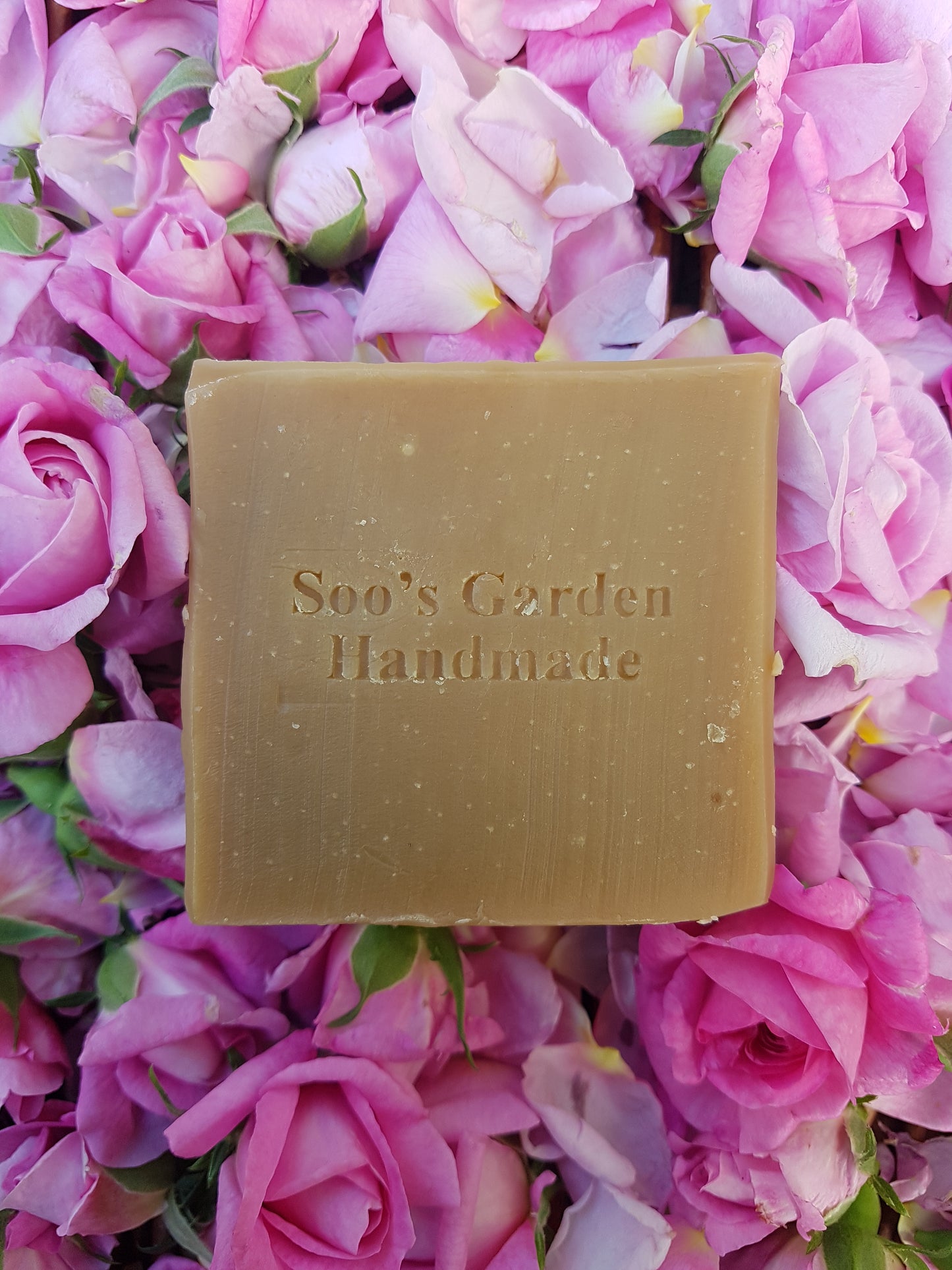 Rosehip body cleansing bar