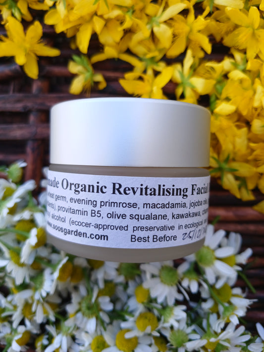 Revitalising facial day & night cream 30ml