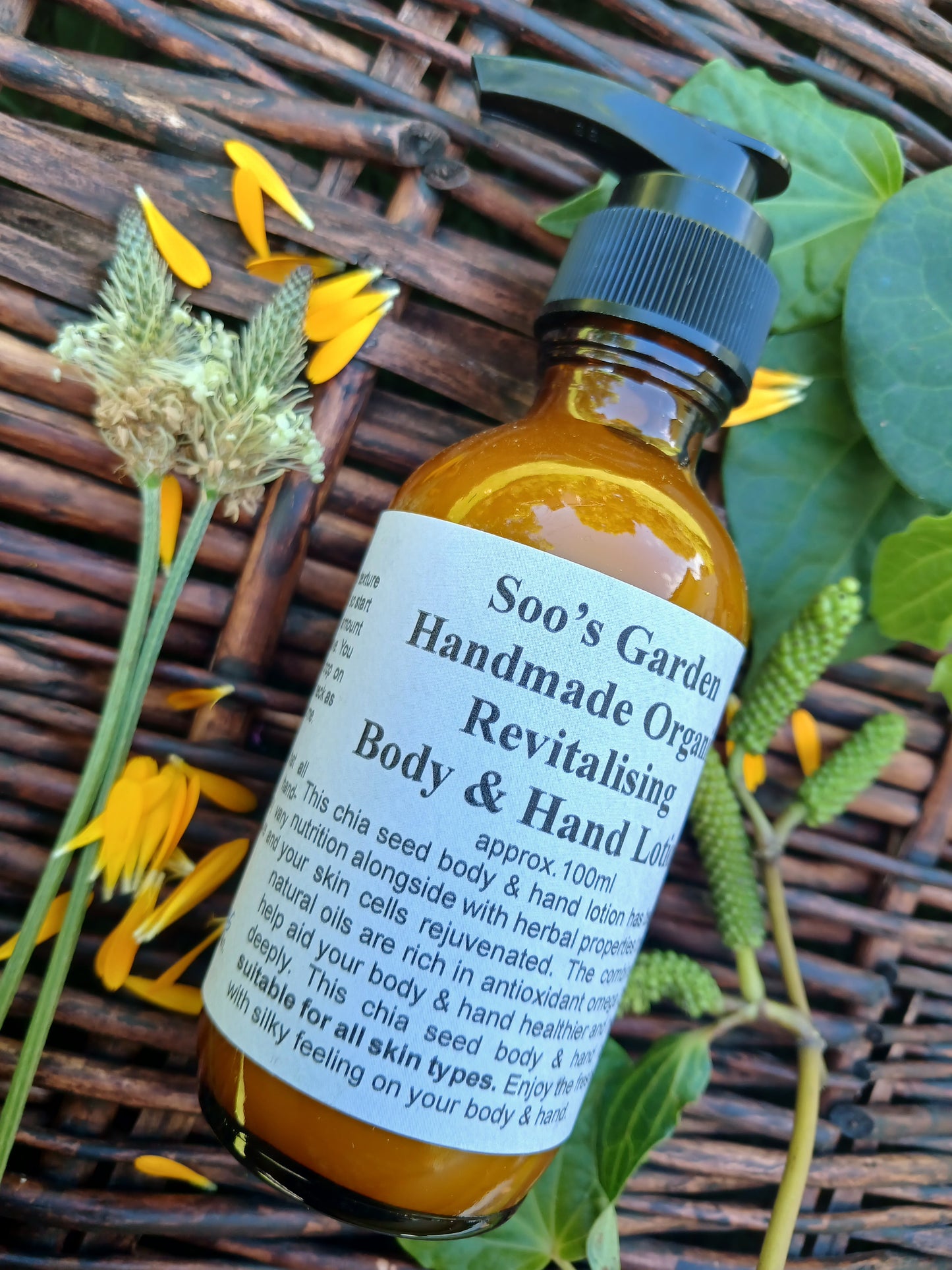 Revitalising body & hand lotion 100ml