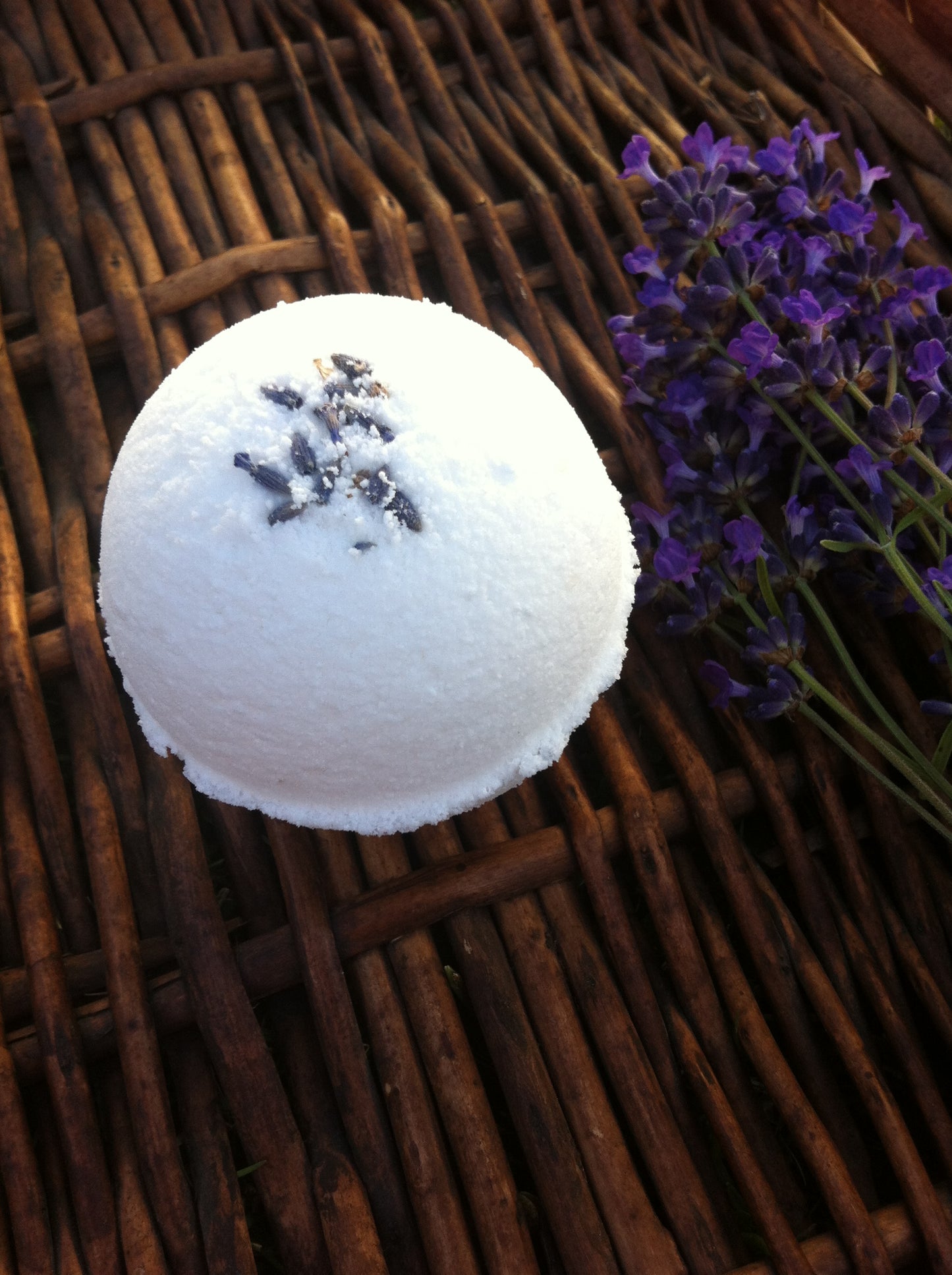 Lavender Bath bomb ball
