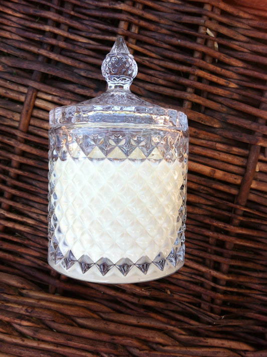 Castle crystal glass soy candle