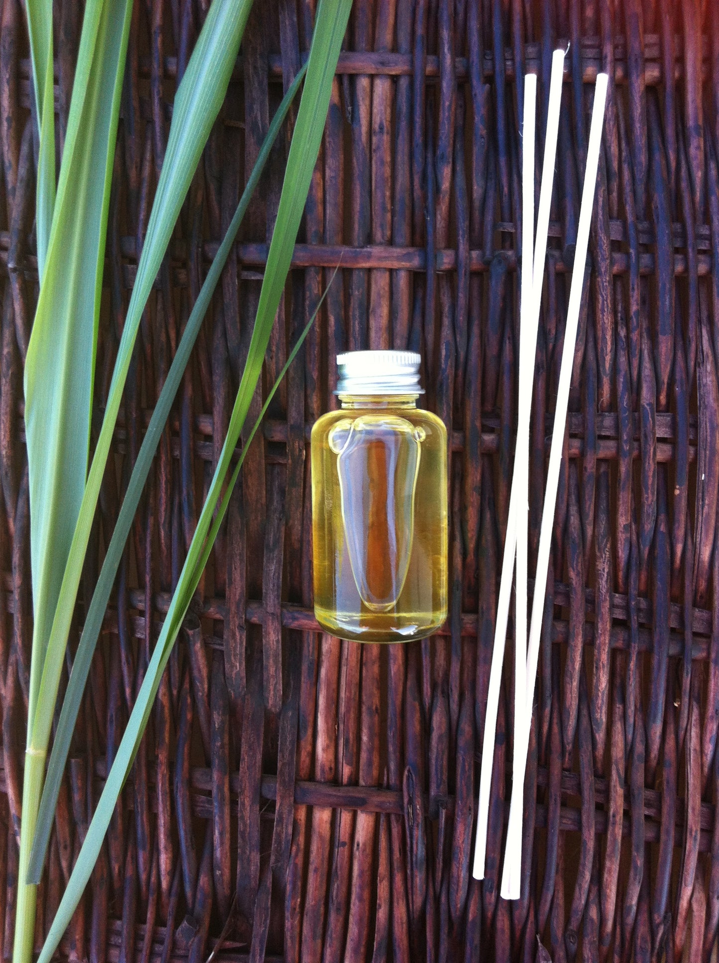 Essential oil diffuser